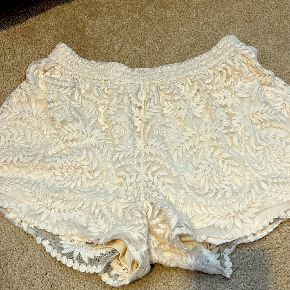 Alya shorts